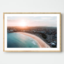 Load image into Gallery viewer, Empty Bondi Beach

